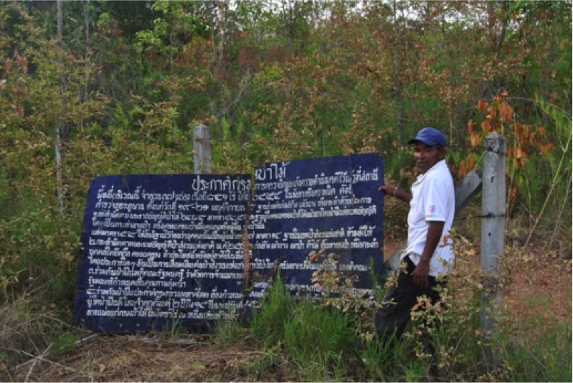 The eviction notice placed by the NCPO in Sakon Nakhon village.