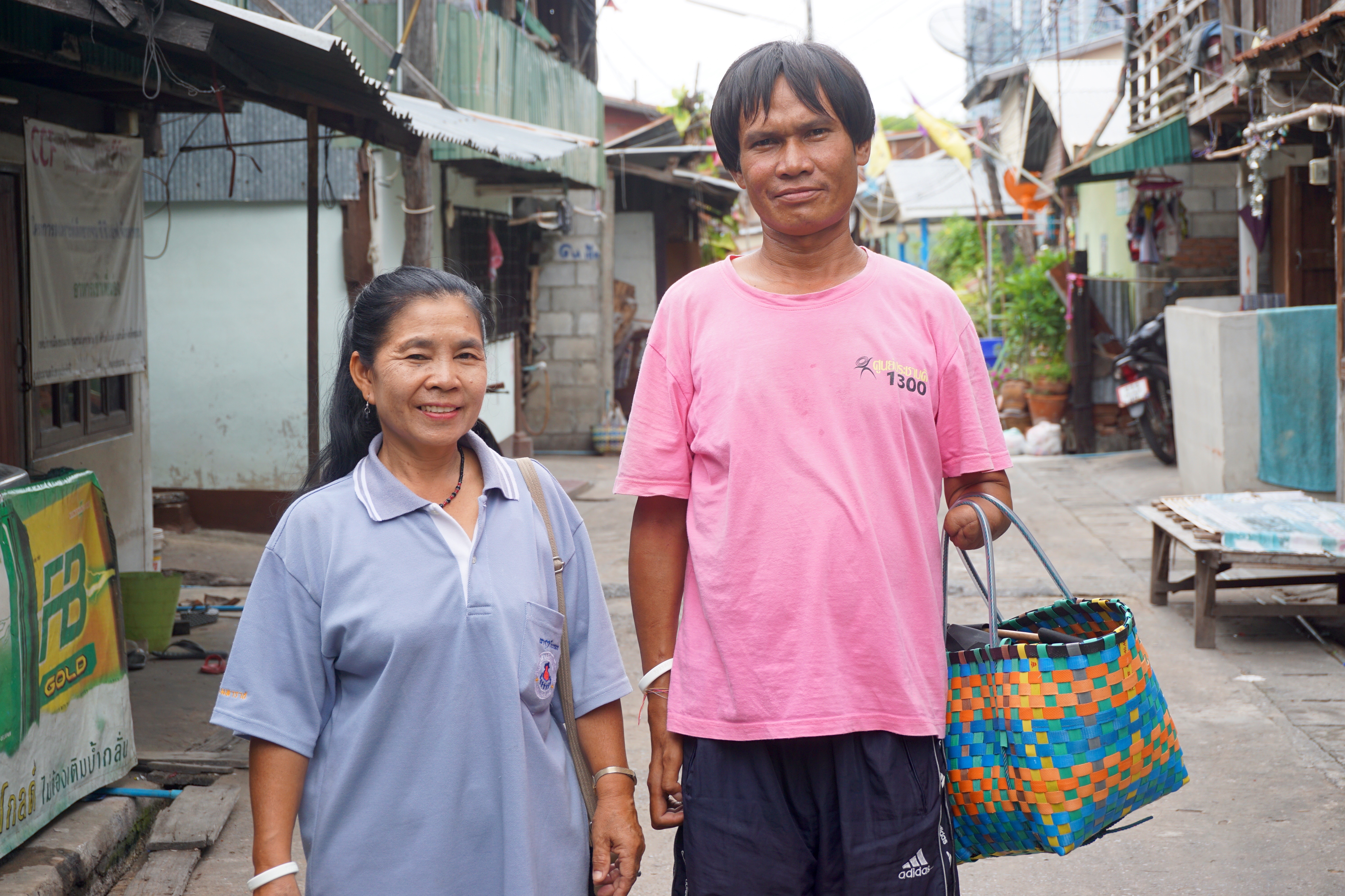 The United Nations reports that the Thai government, in response to the country’s aging population, has started to provide social welfare assistance of 300 baht per month to older persons having an annual income of less than 10,000 baht. With many of their patients over the age of 60, Uthumporn Srichai and Amphon Phosanit address caring for an impoverished, aging population through alternative means.